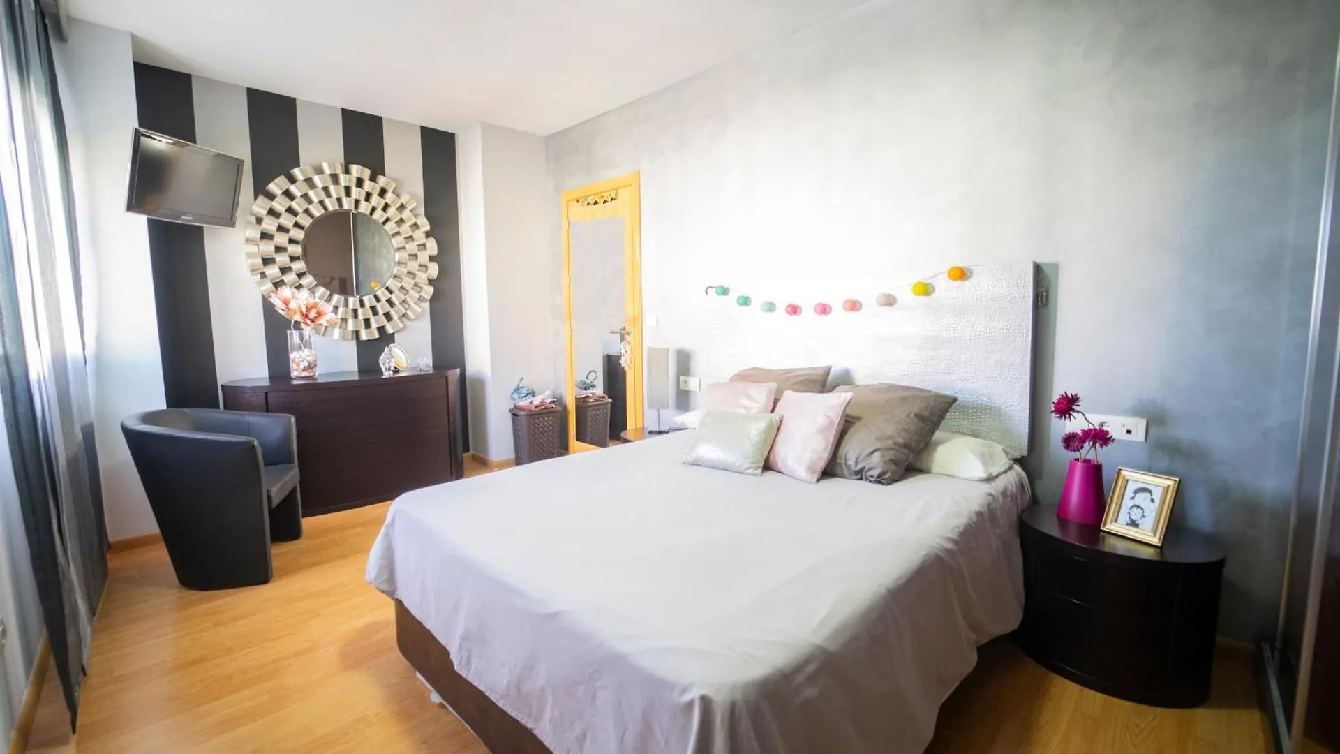 Alhendín Apartamento Alhambra A 8 Minutos Granada, Con Parking Y Piscina 0*,  ספרד